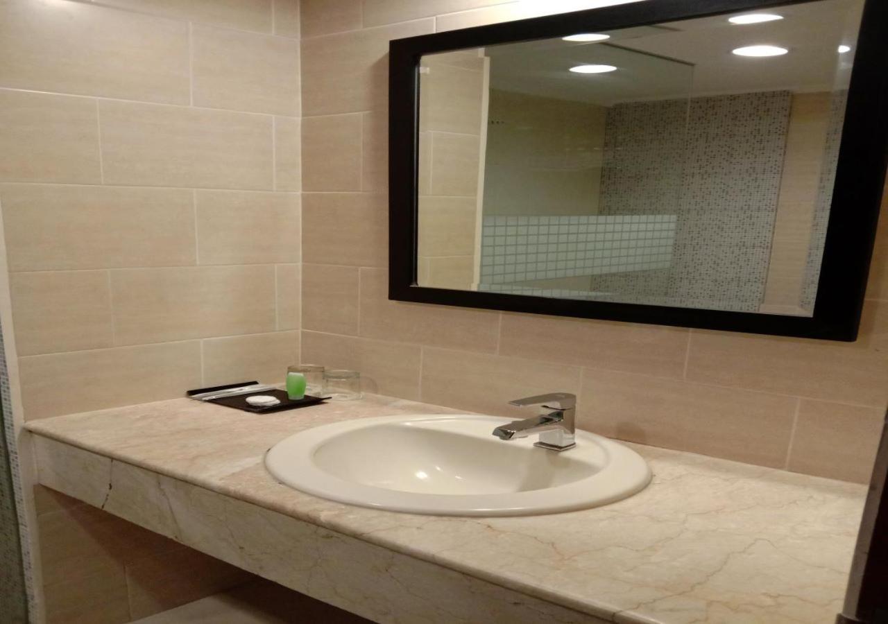 Giia Sanno Hotel Pluit Cakarta Dış mekan fotoğraf